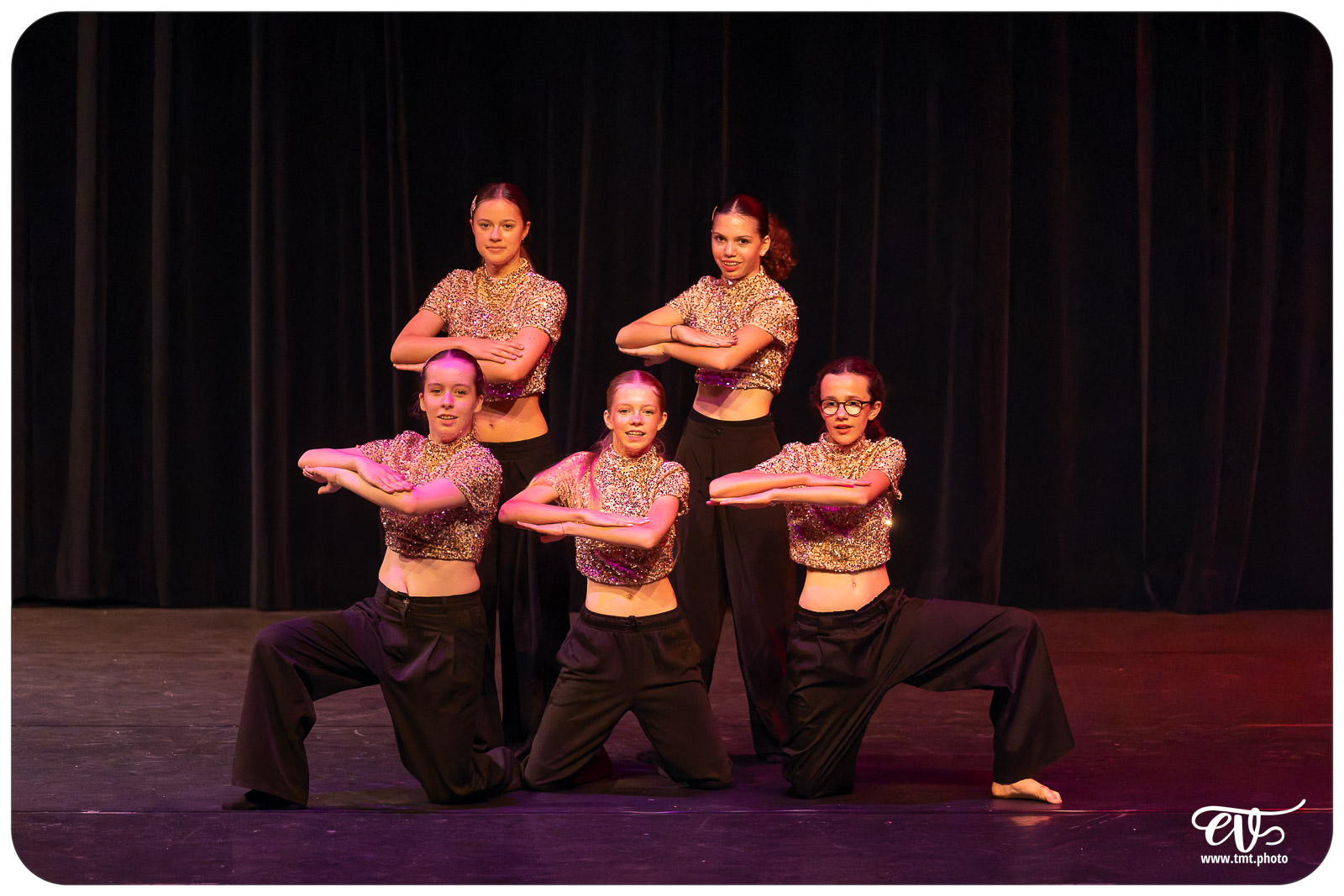 ECOLE DE DANSE CÉCILE ADAMOW